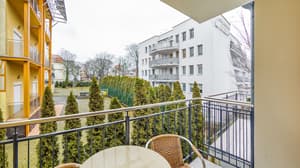 thumbnail: Balcony view
