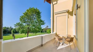 thumbnail: Balcony