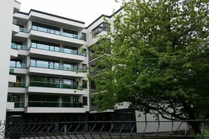 thumbnail: Exterior