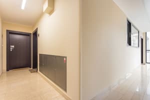 thumbnail: Interior