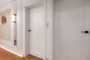 thumbnail: Interior