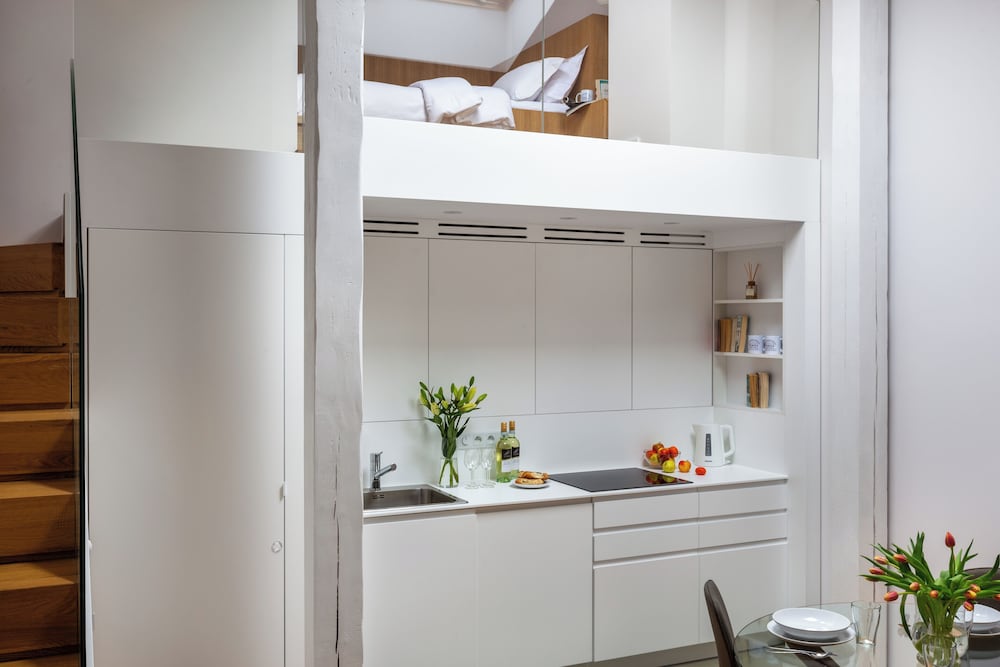 Private kitchenette