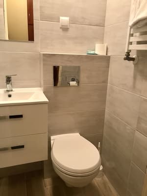 thumbnail: Bathroom