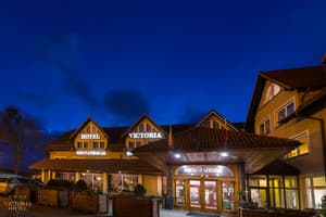 thumbnail: Restaurant