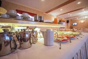 thumbnail: Restaurant
