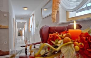 thumbnail: Interior