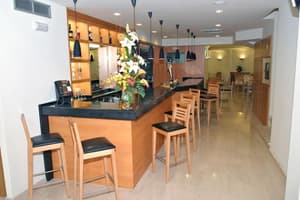 thumbnail: Bar (on property)