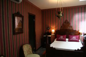 thumbnail: Room
