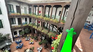 thumbnail: Exterior