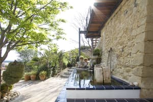 thumbnail: Property grounds