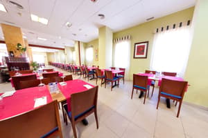 thumbnail: Breakfast area