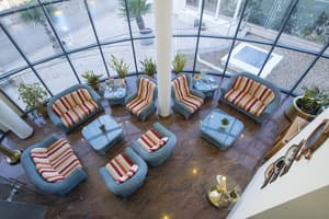 thumbnail: Reception hall