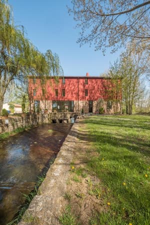 thumbnail: General view