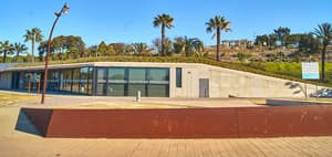 thumbnail: Exterior