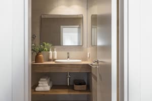 thumbnail: Bathroom