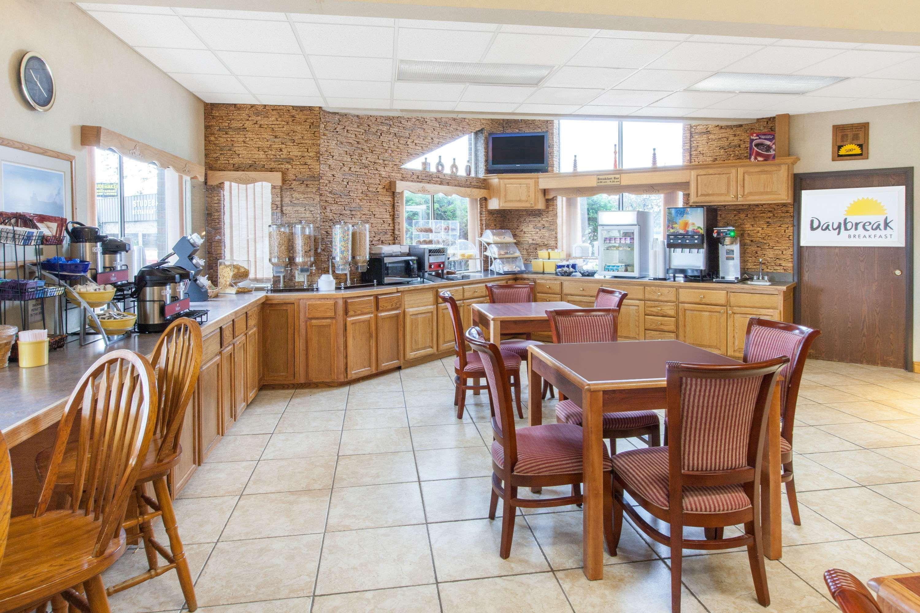 Restaurant-cafeteria