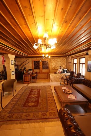 thumbnail: Reception