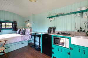 thumbnail: Interior