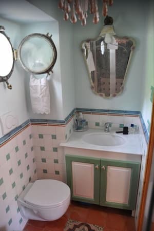 thumbnail: Bathroom