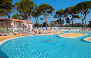 thumbnail: Outdoor pool