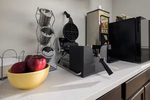 thumbnail: Breakfast area