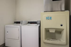 thumbnail: Laundry room