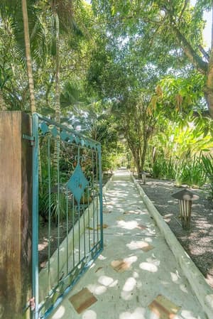 thumbnail: Property entrance