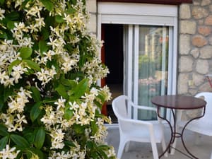 thumbnail: Balcony