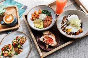 thumbnail: Room service - dining