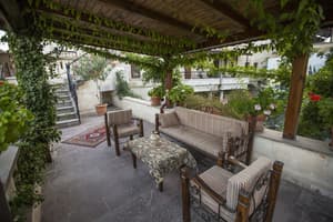 thumbnail: Courtyard