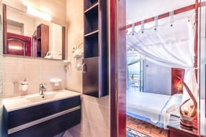 thumbnail: Private kitchenette