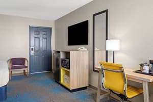 thumbnail: Room