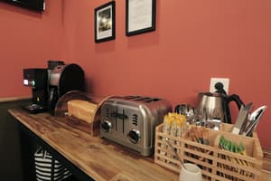 thumbnail: Breakfast area