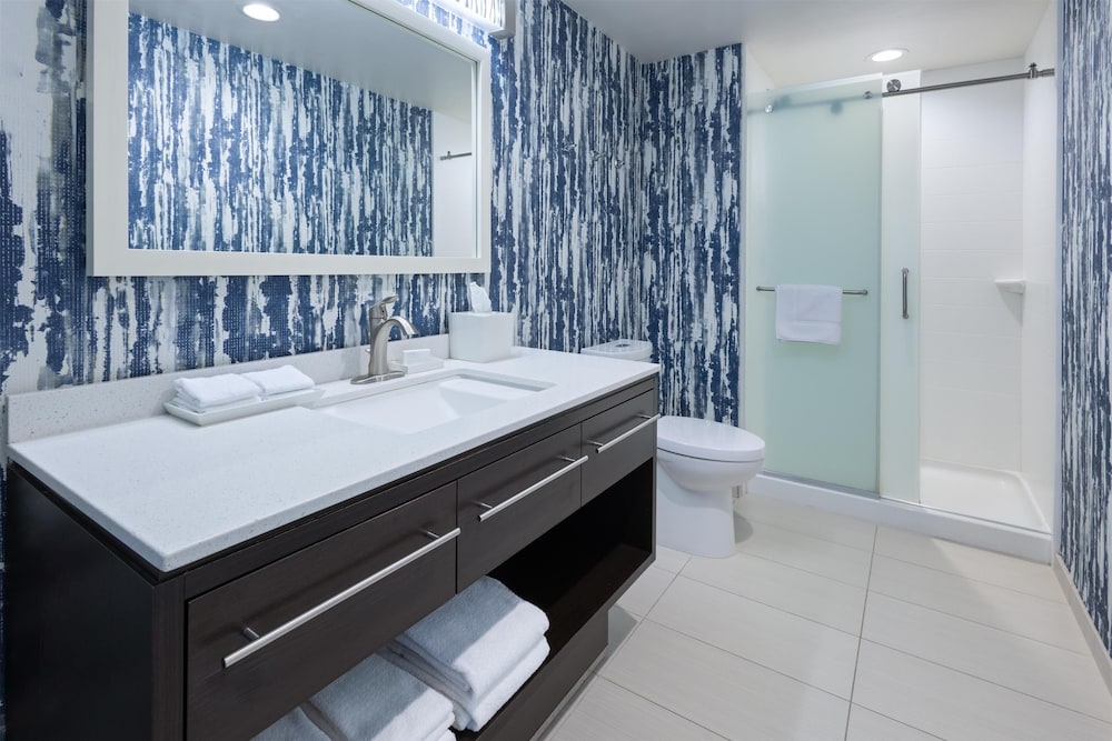 Bathroom shower