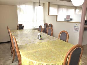 thumbnail: Breakfast area