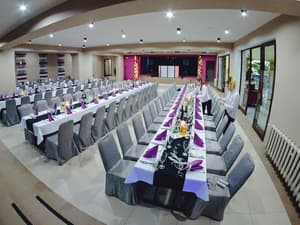 thumbnail: Indoor wedding