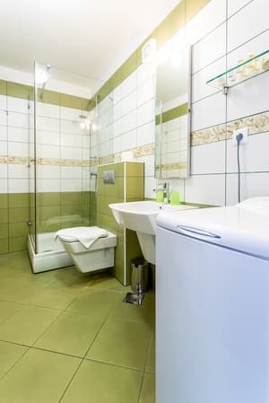 thumbnail: Bathroom