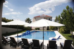 thumbnail: Outdoor pool