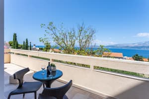 thumbnail: Terrace/patio