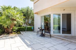 thumbnail: Terrace/patio