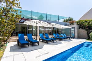 thumbnail: Outdoor pool