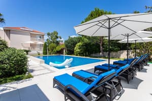 thumbnail: Sundeck