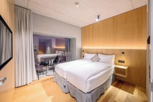 thumbnail: Room