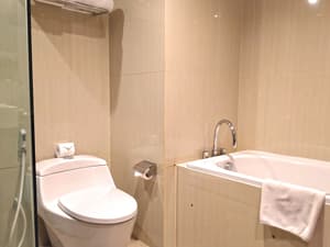 thumbnail: Bathroom