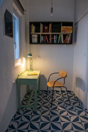 thumbnail: Interior detail