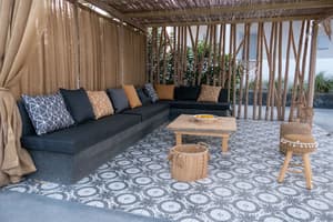 thumbnail: Terrace/patio