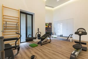 thumbnail: Gym