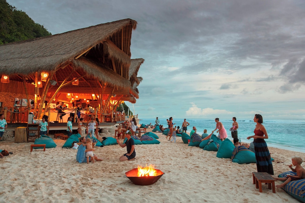 Beach bar