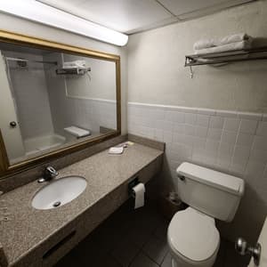thumbnail: Bathroom sink