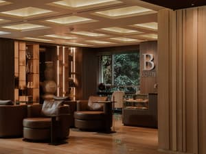 thumbnail: Reception hall